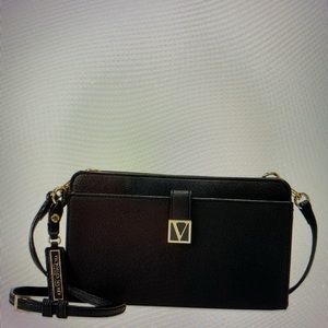 New Convertible Crossbody or large wrist purse.